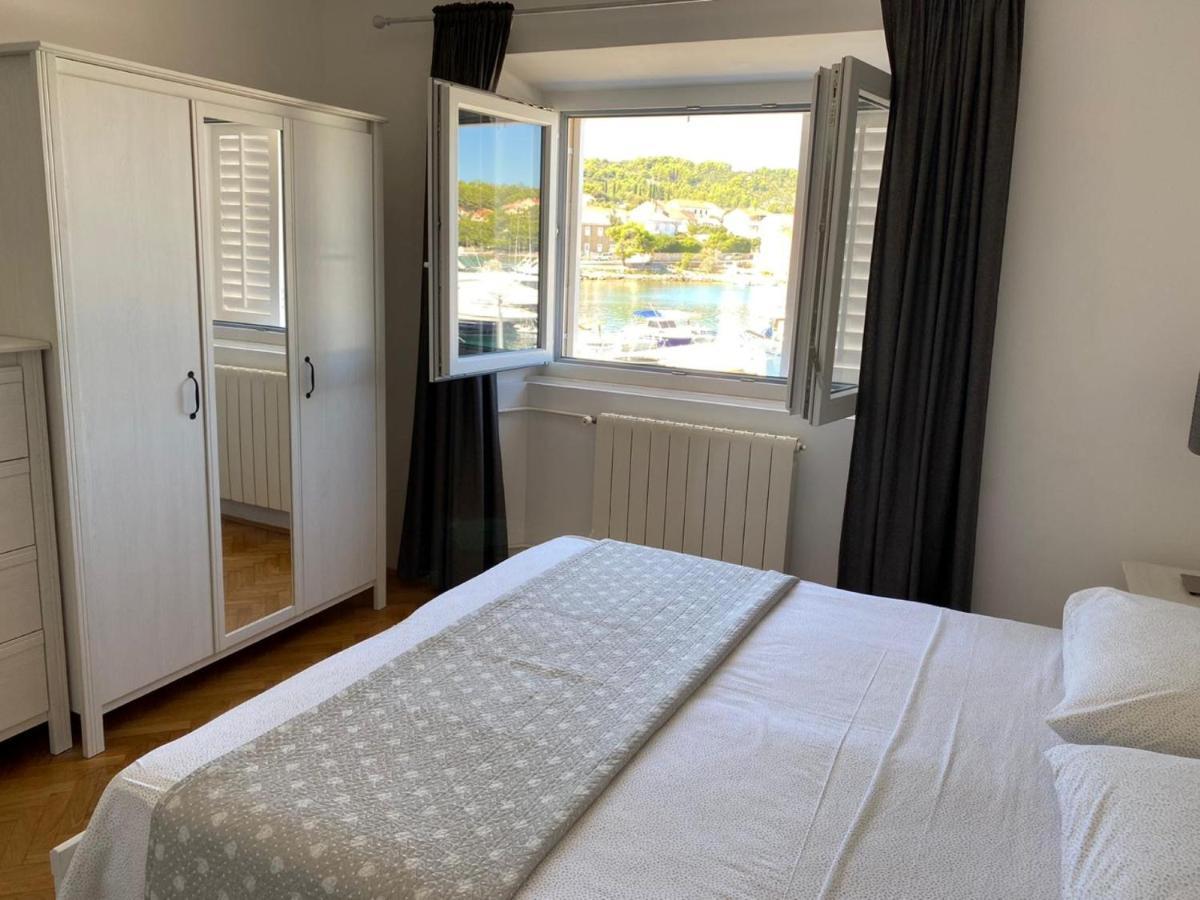 Apartments Barbaresko Lumbarda Eksteriør bilde