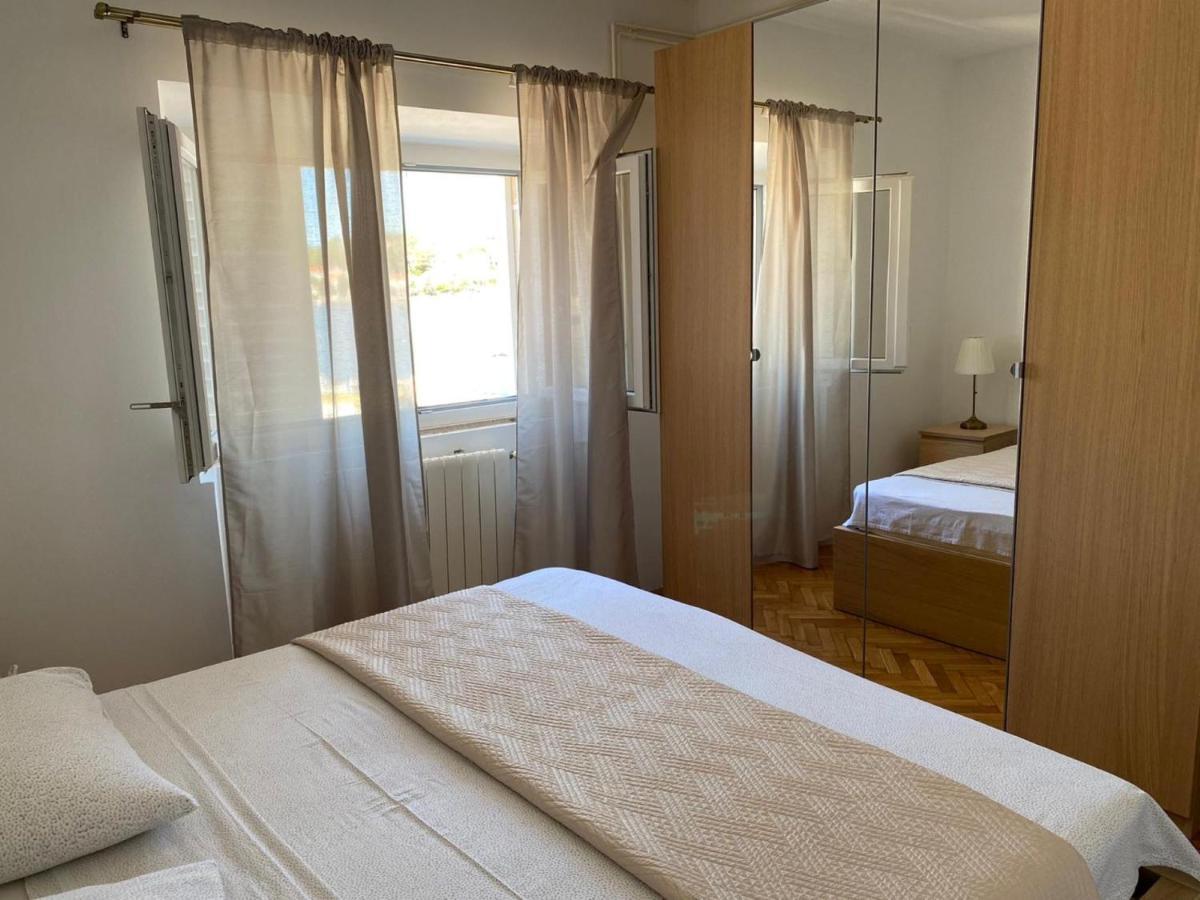 Apartments Barbaresko Lumbarda Eksteriør bilde