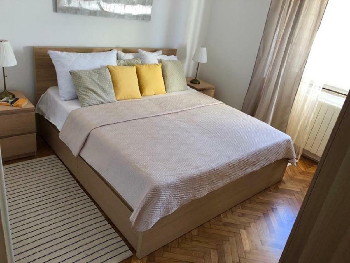 Apartments Barbaresko Lumbarda Eksteriør bilde